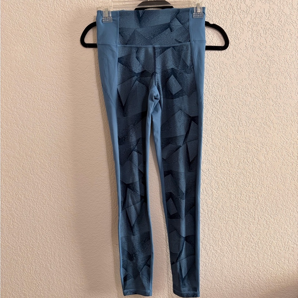 Under Armour Blue Geometric Print Leggings